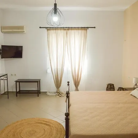 Vichou Appartamento Adamantas (Milos)
